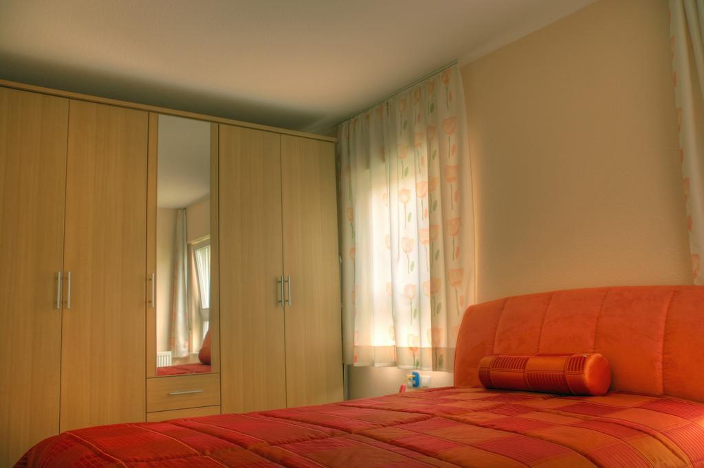 Apartment Am Grossen Garten Dresden Rom bilde